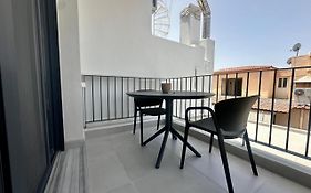 Alki-House